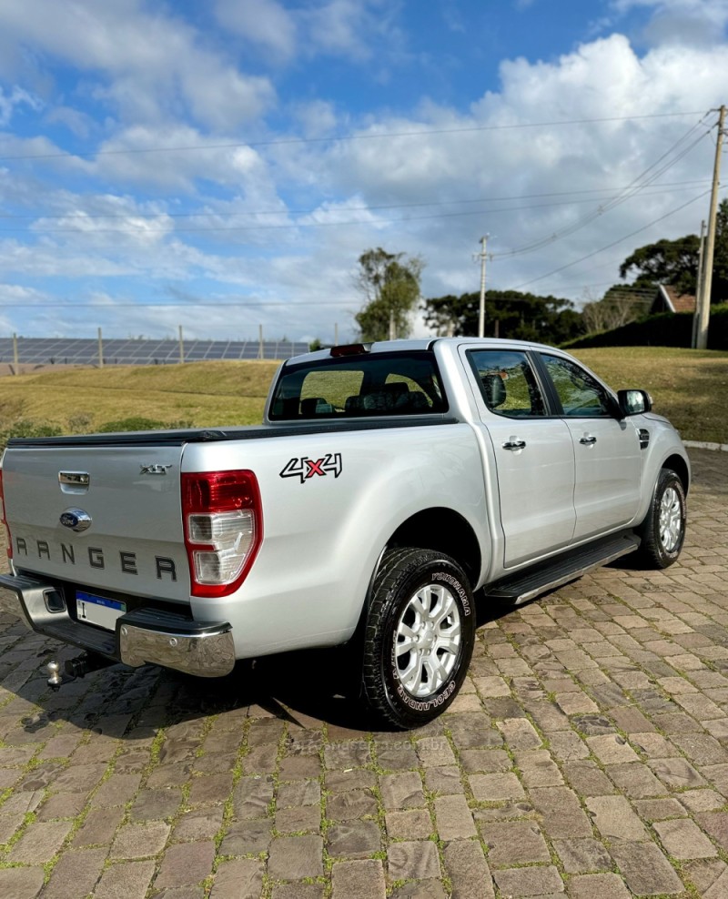 RANGER 3.2 XLT 4X4 CD 20V DIESEL 4P AUTOMÁTICO - 2019 - NOVA PRATA