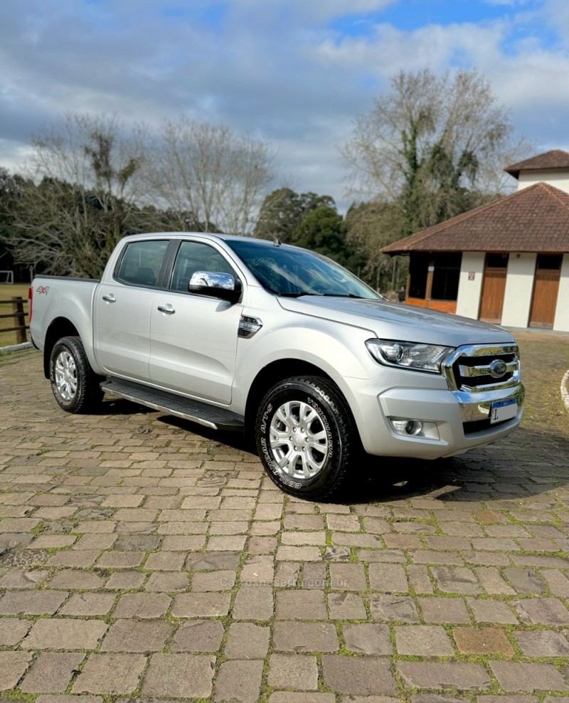 RANGER 3.2 XLT 4X4 CD 20V DIESEL 4P AUTOMÁTICO