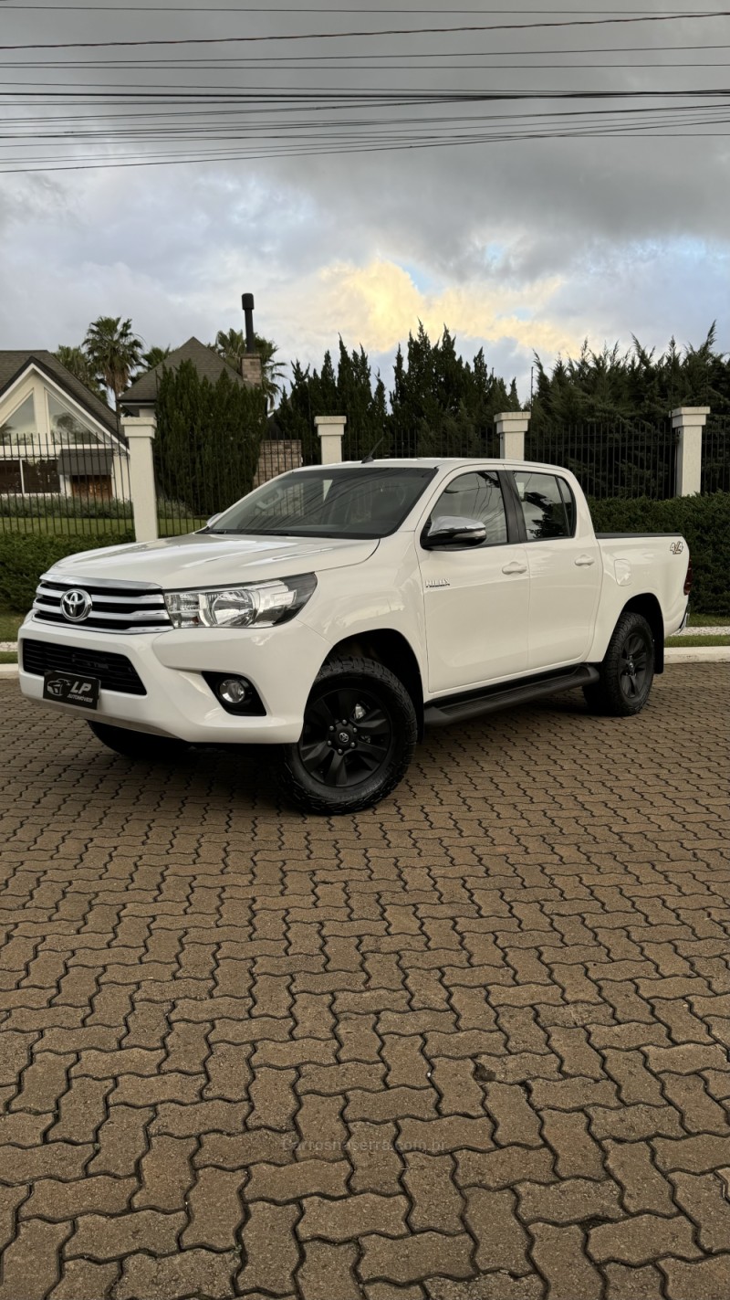 HILUX 2.8 SRV 4X4 CD 16V DIESEL 4P AUTOMÁTICO