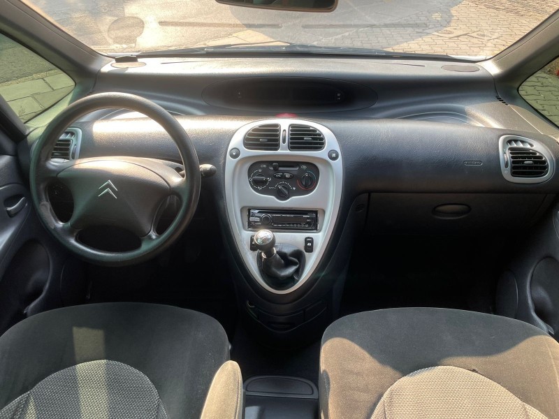 XSARA PICASSO 2.0 GLX 16V GASOLINA 4P MANUAL - 2009 - CAXIAS DO SUL