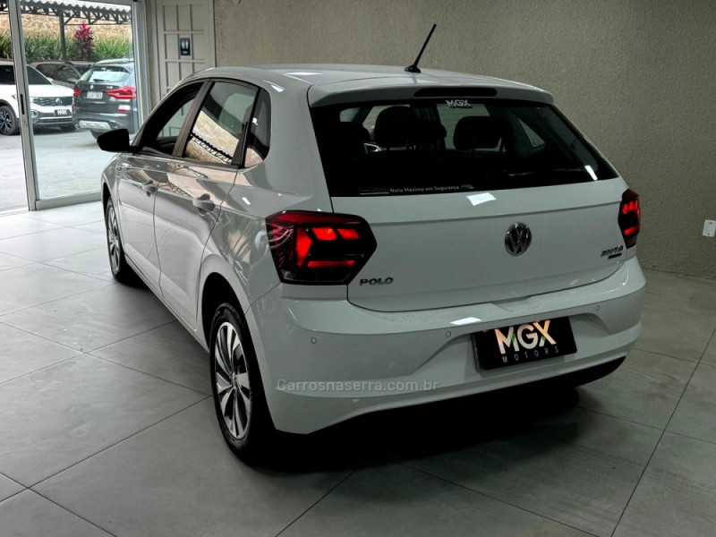 POLO 1.0 170 TSI 12V HIGHLINE FLEX 4P AUTOMÁTICO - 2018 - PORTO ALEGRE