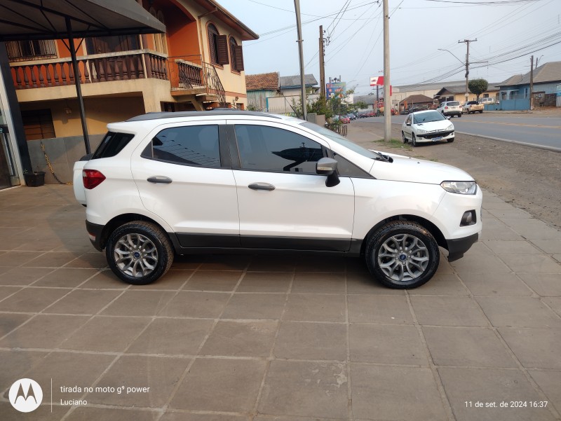 ECOSPORT 1.6 FREESTYLE 16V FLEX 4P AUTOMÁTICO - 2017 - VACARIA