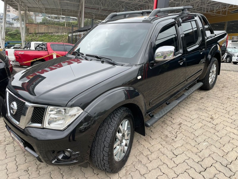 FRONTIER 2.5 SL 4X4 CD TURBO ELETRONIC DIESEL 4P AUTOMÁTICO - 2015 - CAXIAS DO SUL