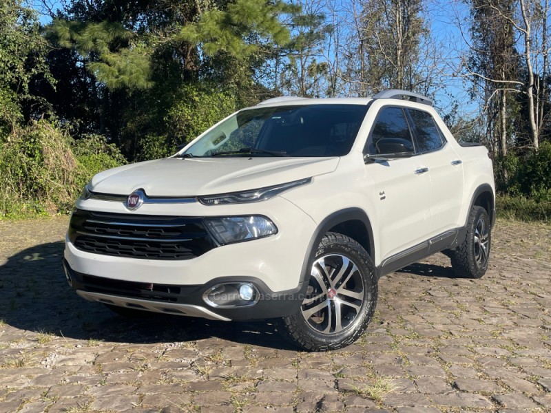 TORO 2.0 16V TURBO DIESEL VOLCANO 4WD AUTOMÁTICO - 2017 - CAXIAS DO SUL