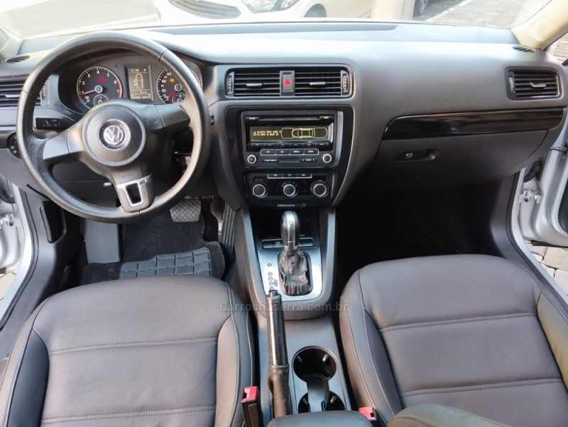 JETTA 2.0 COMFORTLINE FLEX 4P TIPTRONIC - 2012 - MARAU