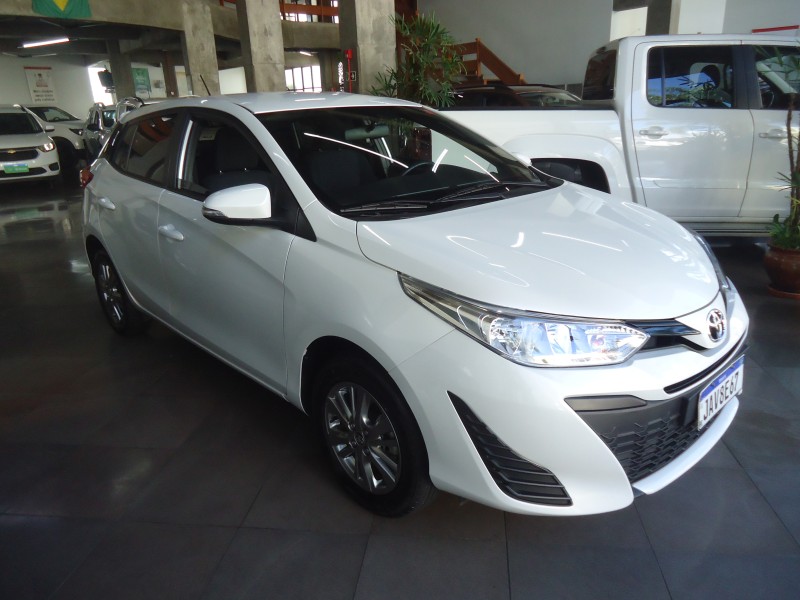 YARIS 1.5 XL CONNECT 16V FLEX 4P AUTOMÁTICO - 2022 - CAXIAS DO SUL