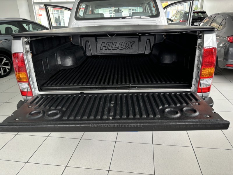 HILUX 3.0 SR 4X4 CD 8V TURBO DIESEL 4P MANUAL - 2010 - BENTO GONçALVES