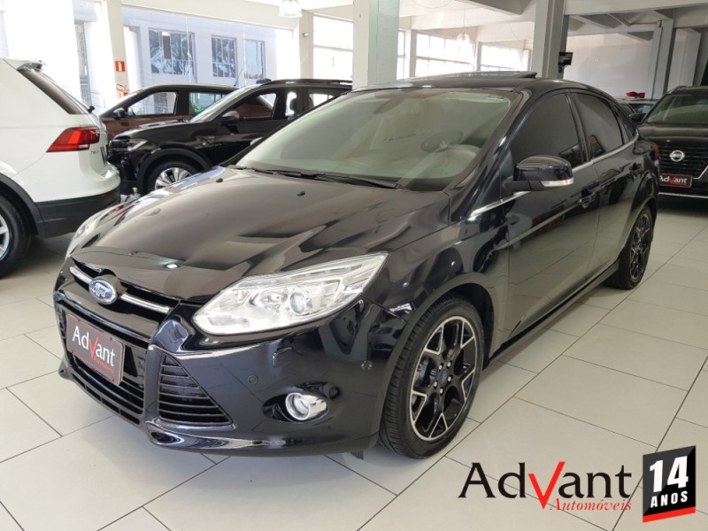 FOCUS 2.0 TITANIUM PLUS SEDAN 16V FLEX 4P AUTOMÁTICO