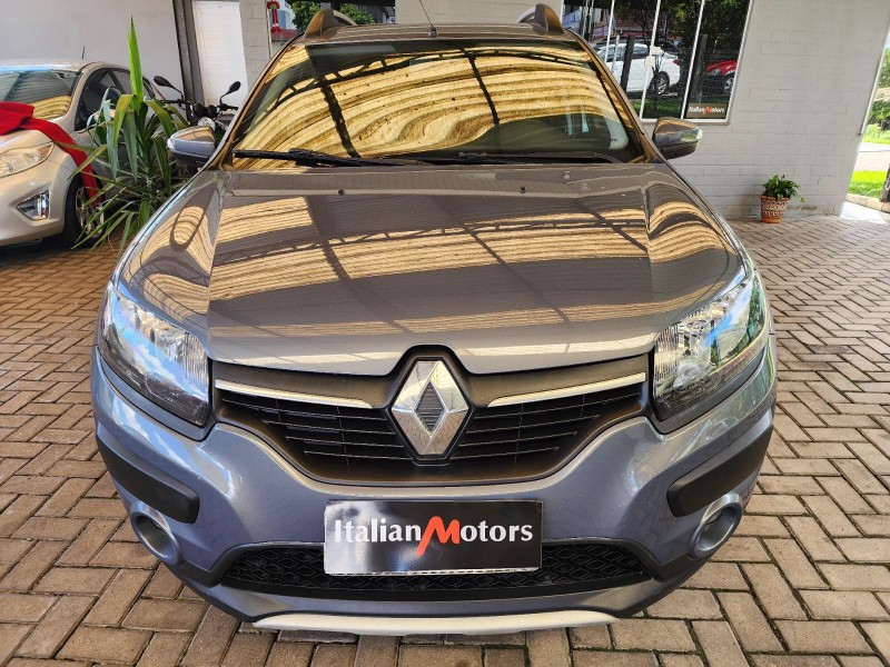 SANDERO 1.6 STEPWAY 8V FLEX 4P MANUAL - 2020 - CAXIAS DO SUL