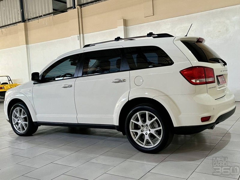 JOURNEY 3.6 RT AWD V6 GASOLINA 4P AUTOMÁTICO - 2014 - ESTâNCIA VELHA