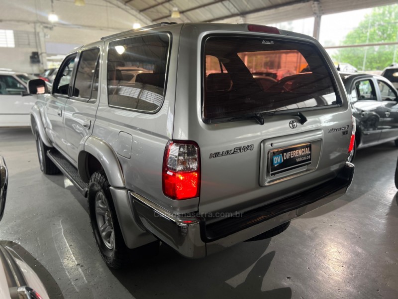 HILUX SW4 3.0 4X4 8V TURBO DIESEL 4P MANUAL - 2002 - CAXIAS DO SUL