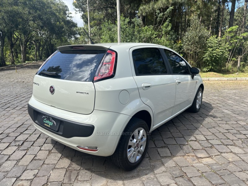 PUNTO 1.4 ATTRACTIVE ITALIA 8V FLEX 4P MANUAL - 2016 - NOVA PRATA