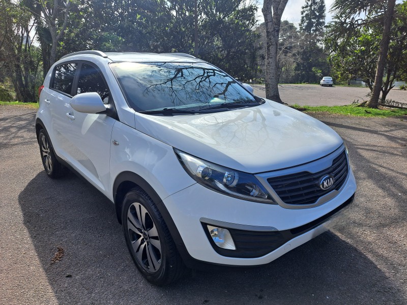 SPORTAGE 2.0 LX 4X2 16V FLEX 4P AUTOMÁTICO - 2014 - FARROUPILHA