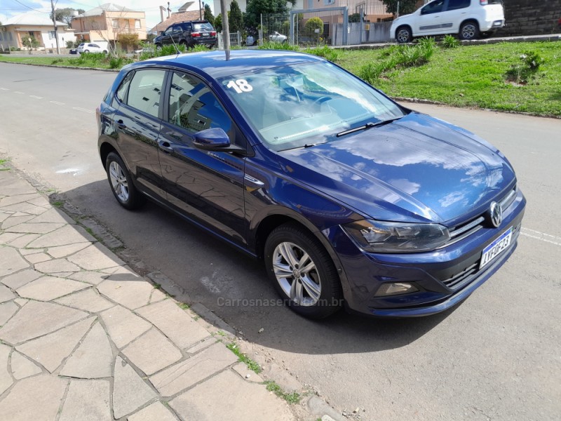 POLO 1.0 TSI COMFORTLINE 12V FLEX 4P AUTOMÁTICO - 2018 - NOVA PRATA