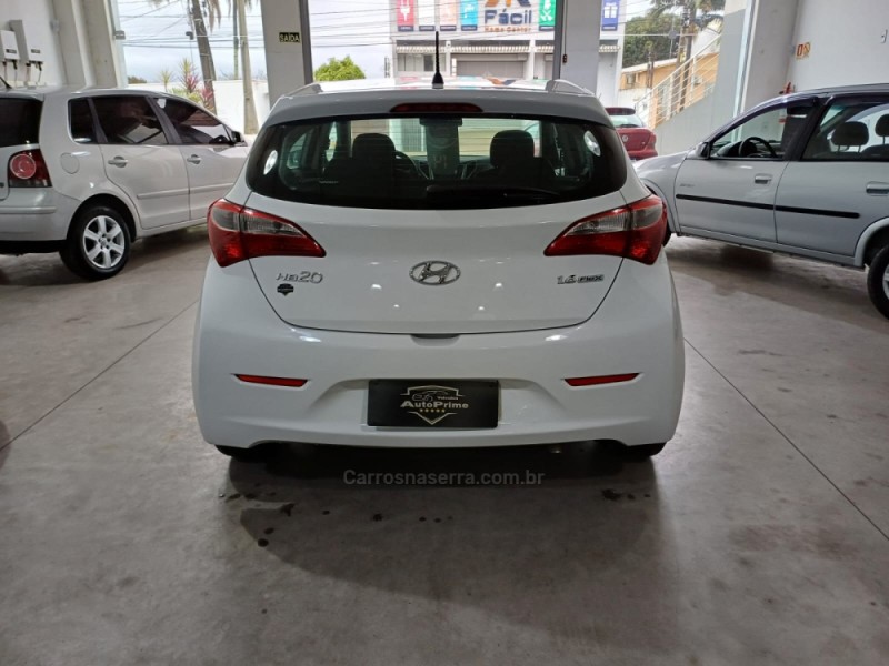 HB20 1.6 COMFORT 16V FLEX 4P MANUAL - 2014 - SANTA CRUZ DO SUL