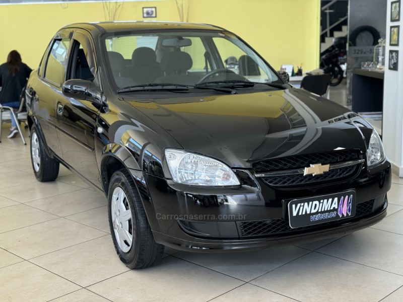 CLASSIC 1.0 MPFI LS 8V FLEX 4P MANUAL - 2013 - FLORES DA CUNHA