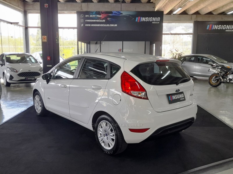 FIESTA 1.6 SE HATCH 16V FLEX 4P MANUAL - 2018 - CAXIAS DO SUL