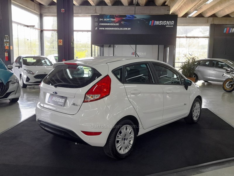 FIESTA 1.6 SE HATCH 16V FLEX 4P MANUAL - 2018 - CAXIAS DO SUL