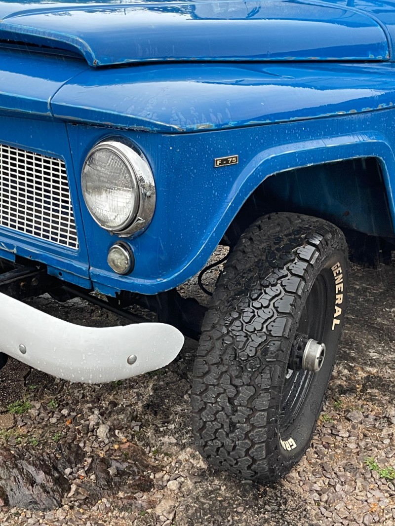 F-75 2.3 4X4 PICK-UP MANUAL - 1974 - NOVA PETRóPOLIS