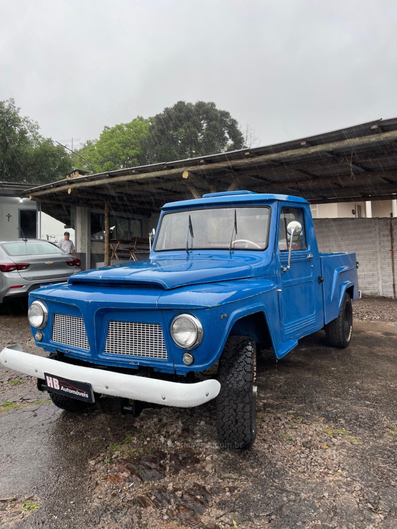 F-75 2.3 4X4 PICK-UP MANUAL - 1974 - NOVA PETRóPOLIS