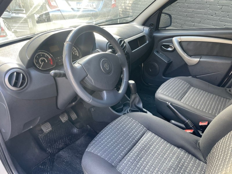 SANDERO 1.0 EXPRESSION 16V FLEX 4P MANUAL - 2012 - CAXIAS DO SUL