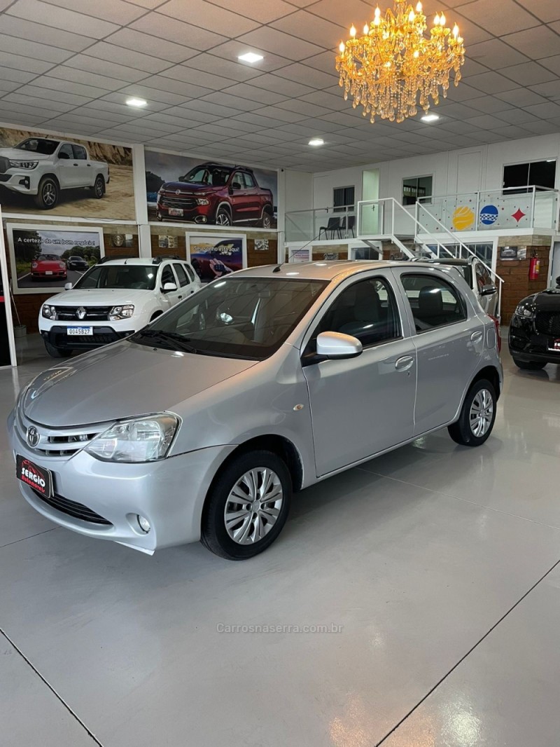 ETIOS 1.3 XS 16V FLEX 4P MANUAL - 2016 - PAROBé