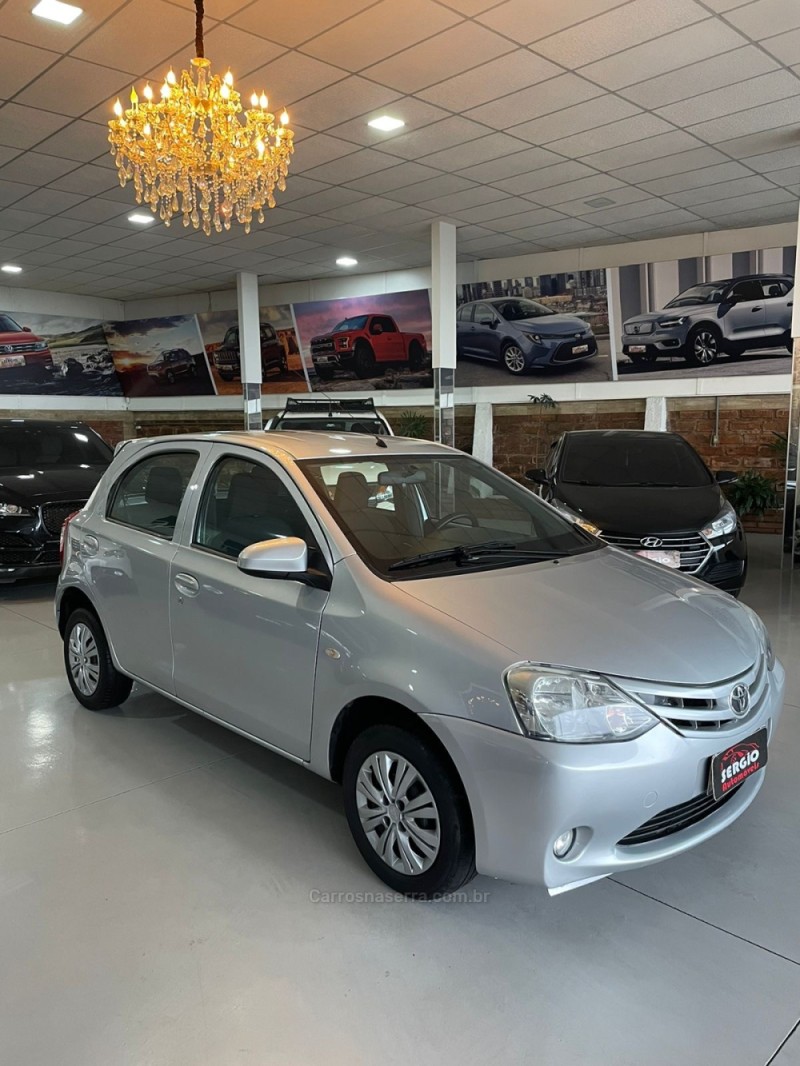 ETIOS 1.3 XS 16V FLEX 4P MANUAL - 2016 - PAROBé