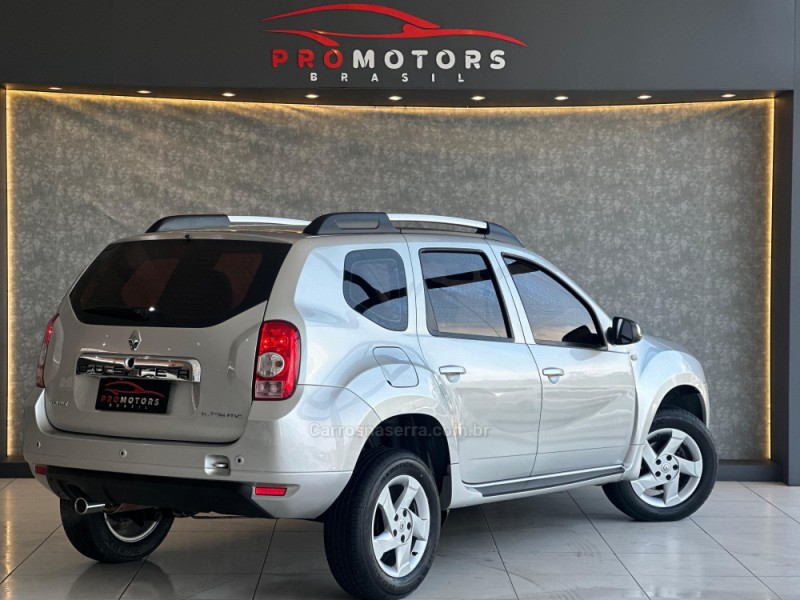 DUSTER 2.0 DYNAMIQUE 4X2 16V FLEX 4P AUTOMÁTICO - 2013 - PORTãO