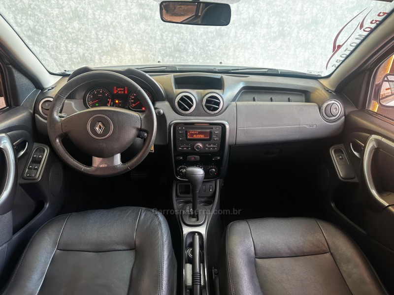 DUSTER 2.0 DYNAMIQUE 4X2 16V FLEX 4P AUTOMÁTICO - 2013 - PORTãO