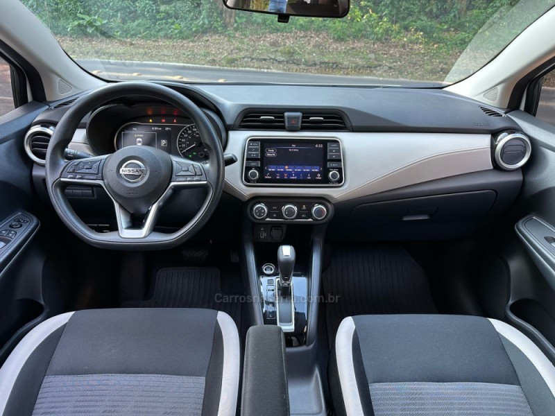 VERSA 1.6 ADVANCE 16V FLEX 4P AUTOMÁTICO - 2022 - DOIS IRMãOS