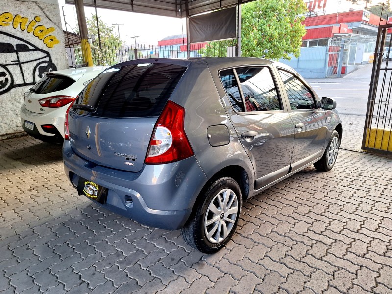 SANDERO 1.6 EXPRESSION 8V FLEX 4P MANUAL - 2011 - CAXIAS DO SUL