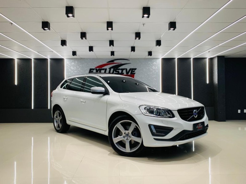 XC60 2.0 T5 R DESIGN TURBO GASOLINA 4P AUTOMÁTICO - 2015 - CAXIAS DO SUL