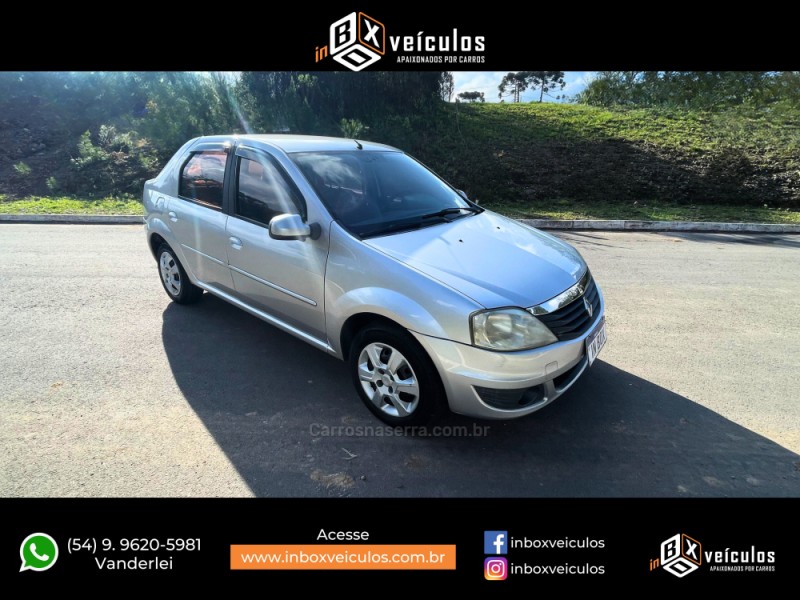 LOGAN 1.6 EXPRESSION 8V HI-FLEX 4P MANUAL - 2012 - GRAMADO