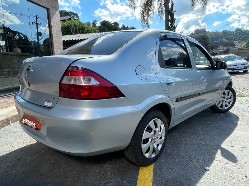 PRISMA 1.4 MPFI MAXX 8V FLEX 4P MANUAL - 2011 - CAXIAS DO SUL