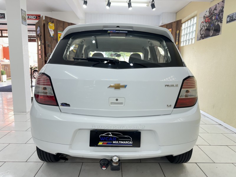 AGILE 1.4 MPFI LTZ 8V FLEX 4P MANUAL - 2011 - CAXIAS DO SUL