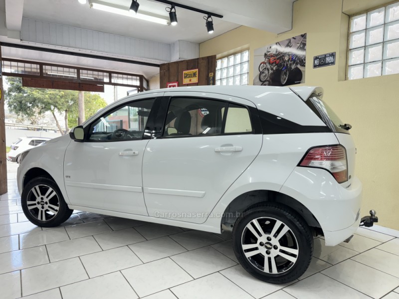 AGILE 1.4 MPFI LTZ 8V FLEX 4P MANUAL - 2011 - CAXIAS DO SUL