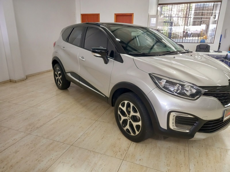 CAPTUR 1.6 LIFE 16V FLEX 4P AUTOMÁTICO