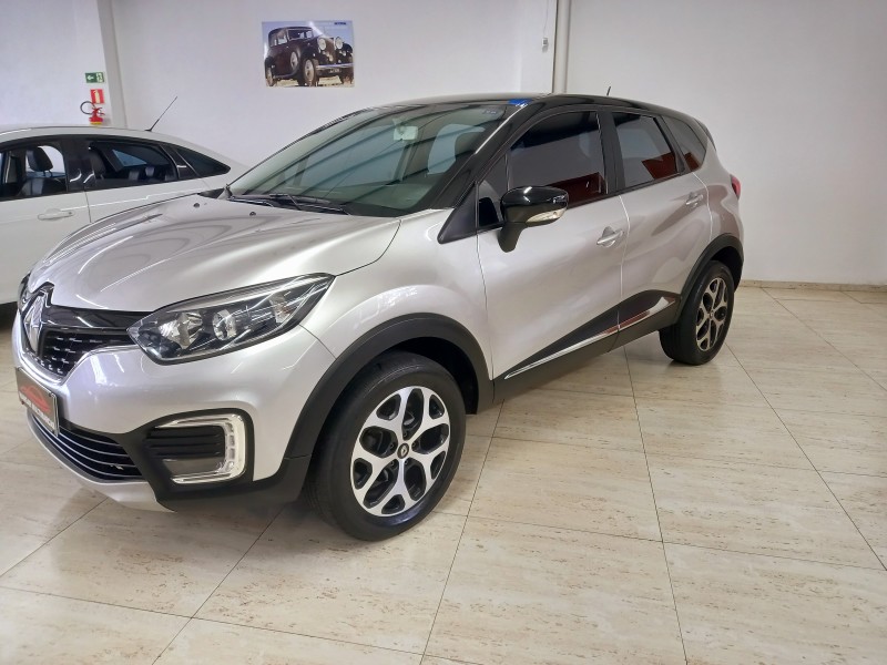 CAPTUR 1.6 LIFE 16V FLEX 4P AUTOMÁTICO - 2018 - CAXIAS DO SUL