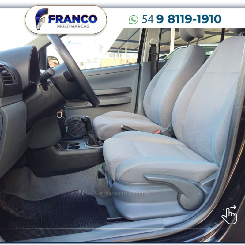 SPACEFOX 1.6 MI TREND 8V FLEX 4P MANUAL - 2010 - VACARIA