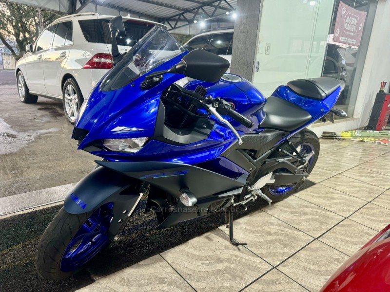 YZF R3 ABS