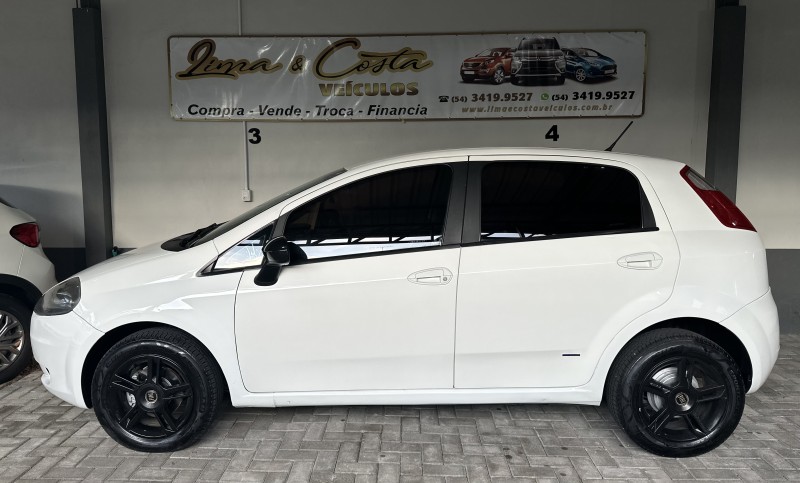 PUNTO 1.4 ATTRACTIVE 8V FLEX 4P MANUAL - 2011 - CAXIAS DO SUL