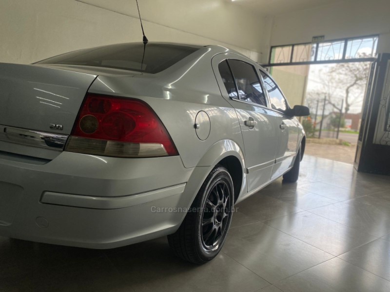 VECTRA 2.0 MPFI EXPRESSION 8V FLEX 4P MANUAL - 2009 - CAXIAS DO SUL