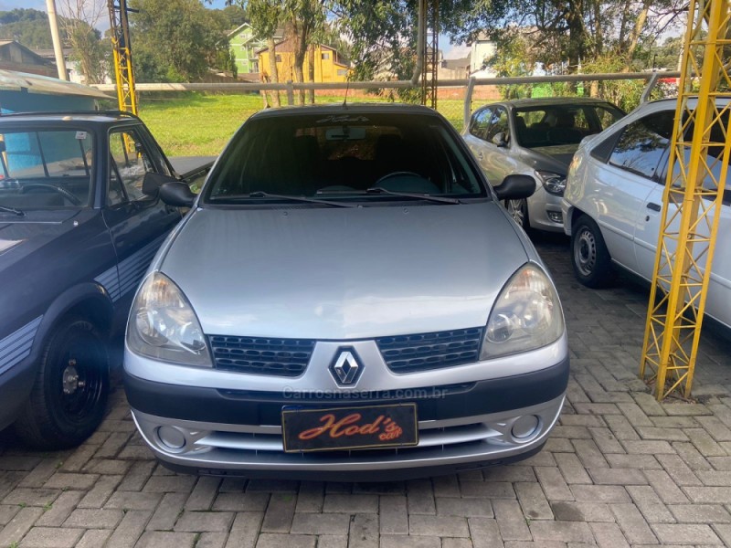 CLIO 1.6 EXPRESSION 16V FLEX 4P MANUAL - 2005 - CANELA