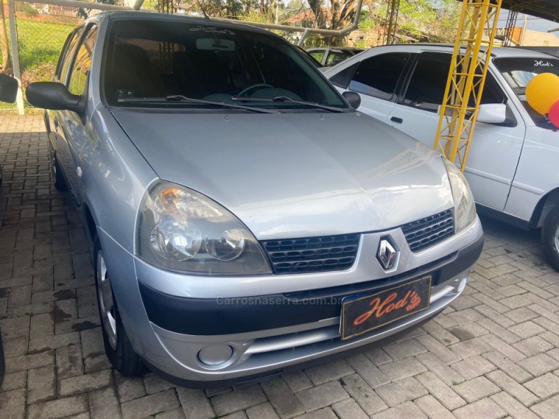 CLIO 1.6 EXPRESSION 16V FLEX 4P MANUAL - 2005 - CANELA