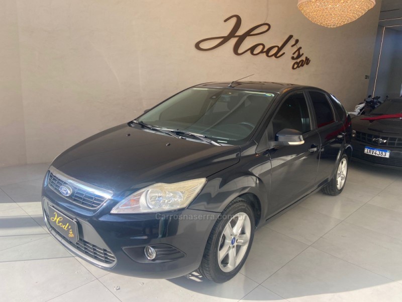 FOCUS 2.0 TITANIUM HATCH 16V FLEX 4P MANUAL - 2012 - CANELA