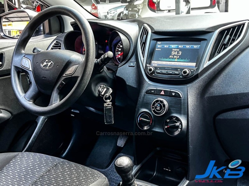 HB20 1.0 COMFORT PLUS 12V FLEX 4P MANUAL - 2019 - NOVO HAMBURGO