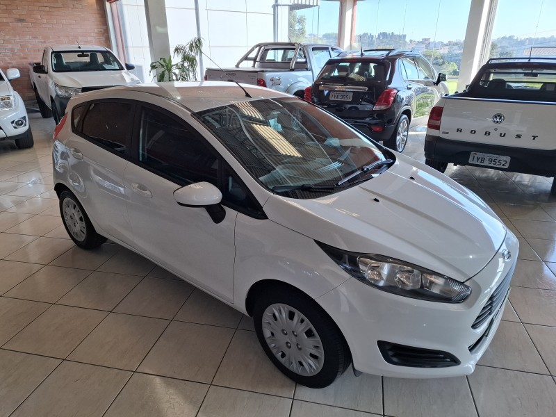 FIESTA 1.5 S HATCH 16V FLEX 4P MANUAL - 2016 - FARROUPILHA