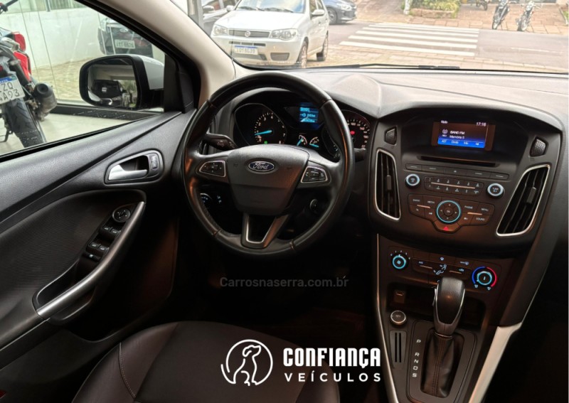 FOCUS 2.0 SE FASTBACK 16V FLEX 4P AUTOMÁTICO - 2016 - BENTO GONçALVES