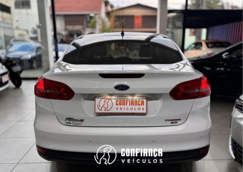 FOCUS 2.0 SE FASTBACK 16V FLEX 4P AUTOMÁTICO - 2016 - BENTO GONçALVES