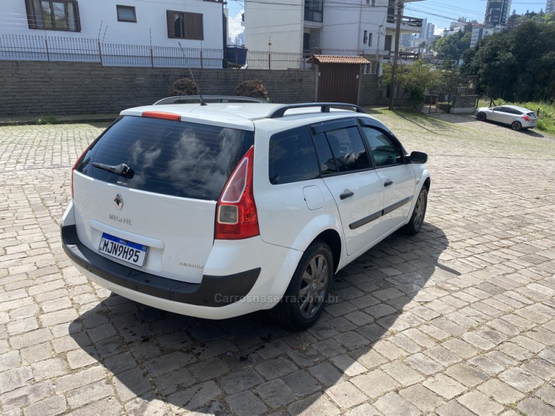 MÉGANE 1.6 EXPRESSION GRAND TOUR 16V FLEX 4P MANUAL - 2013 - CAXIAS DO SUL